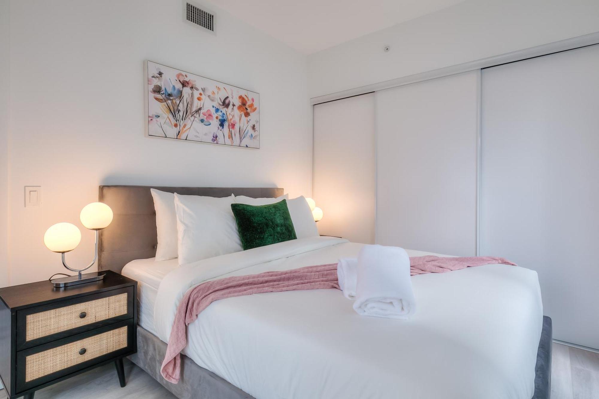 Panorama Suites Downtown Toronto Eksteriør billede